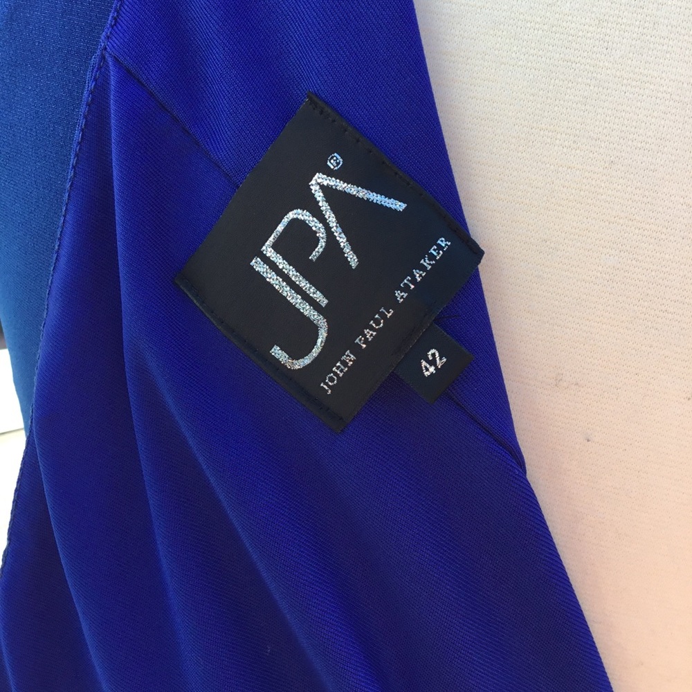 John Paul Ataker Shoulder Boa Prom Evening Gown - Picture 10 of 14